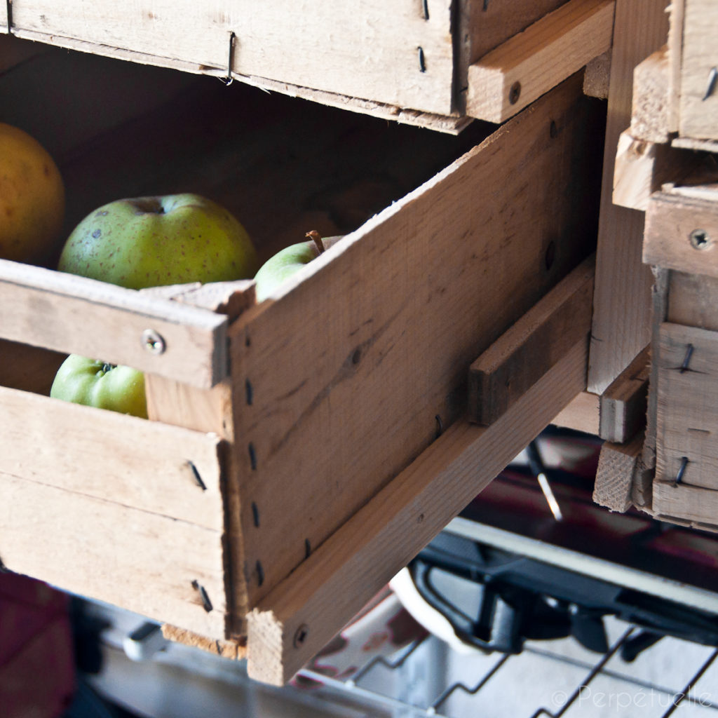 Meuble de stockage pour légumes d'hiver et fruits